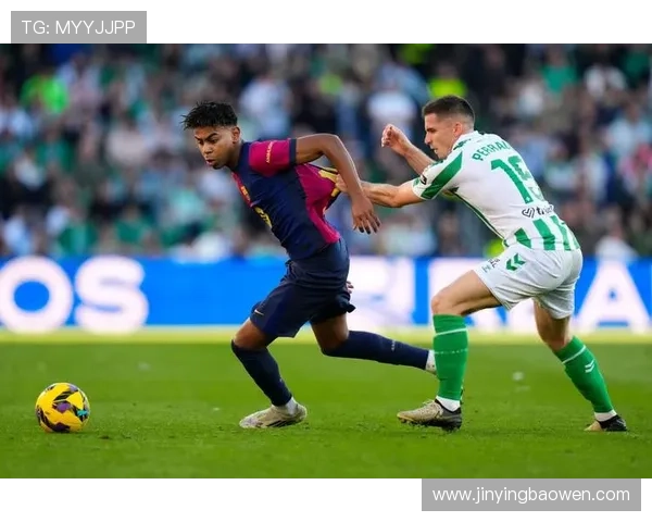 西甲亚马尔外脚背精准斜传奥尔莫后插上破门助攻精彩呈现